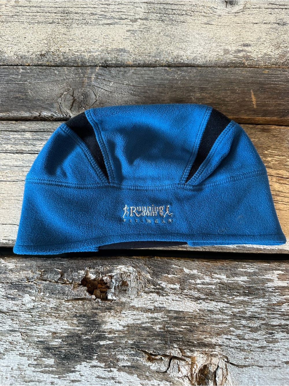 Running Room | Blue Fleece Beanie/Toque